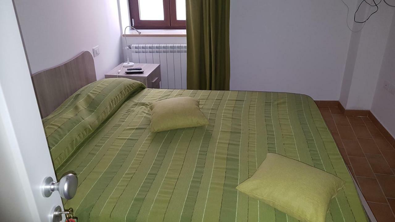 Sotto Il Castello Bed and Breakfast Corigliano Calabro Eksteriør billede